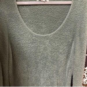 Women's Soft Green Sweater